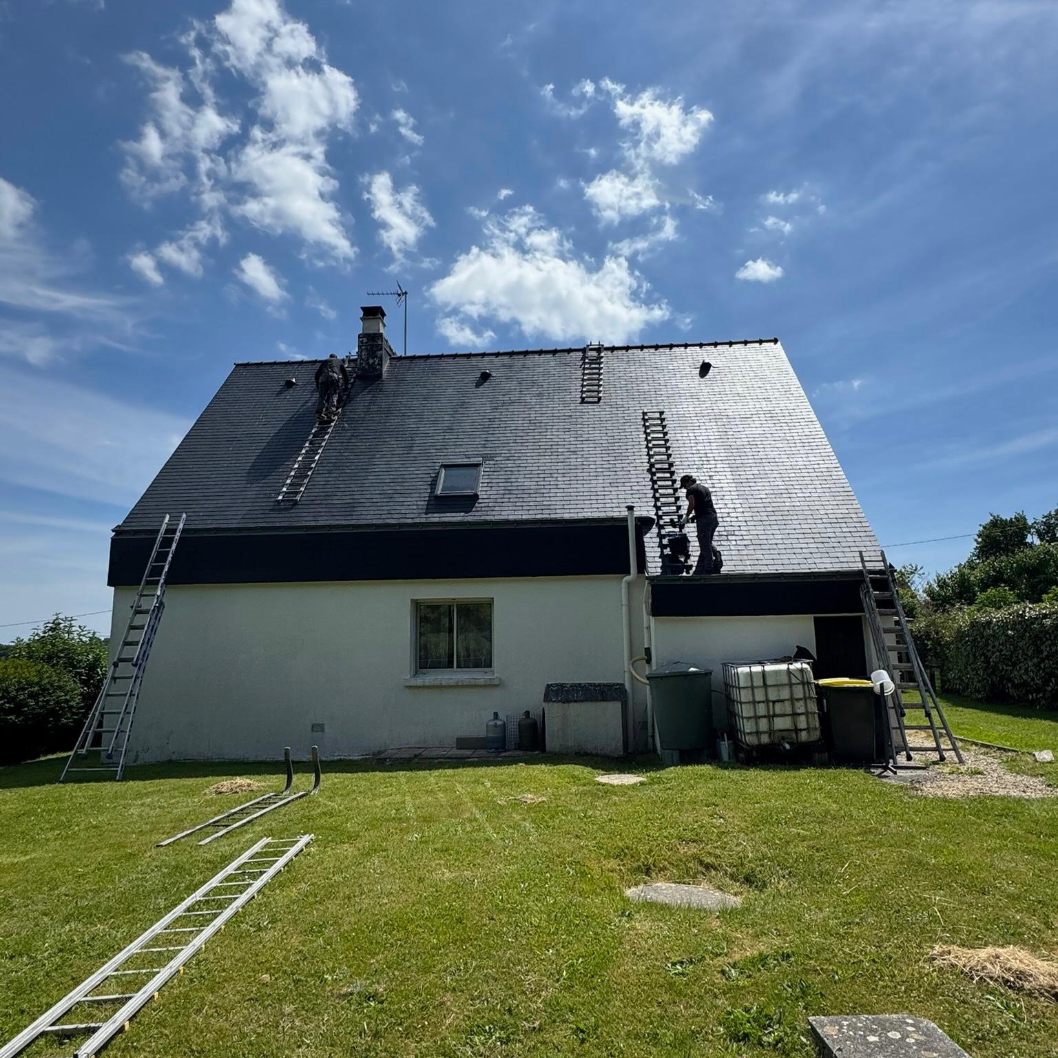 WhatsApp Image 2025 10 30 A 13.06.22 227c9521